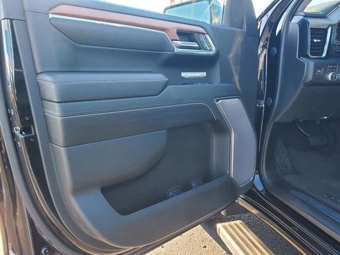 Used 2022 GMC Sierra 1500 Denali w/ Denali Reserve Package image 6