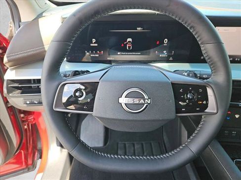 Certified 2025 Nissan Murano Platinum AWD/4WD image 11