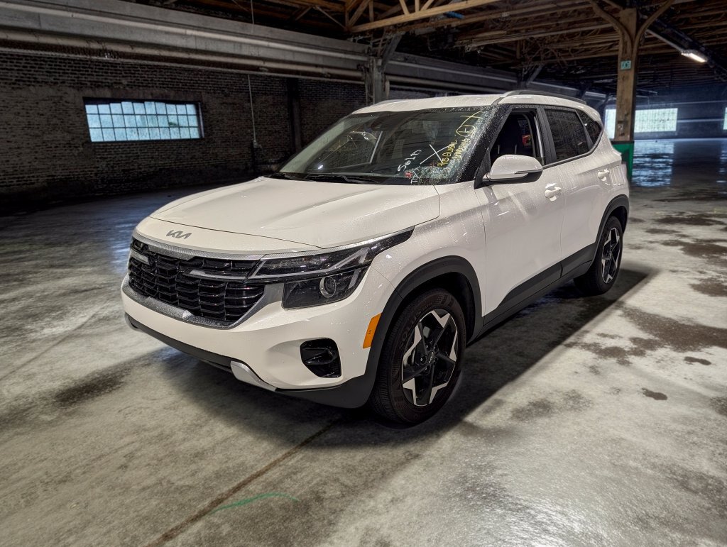 Used 2025 Kia Seltos S FWD image 18