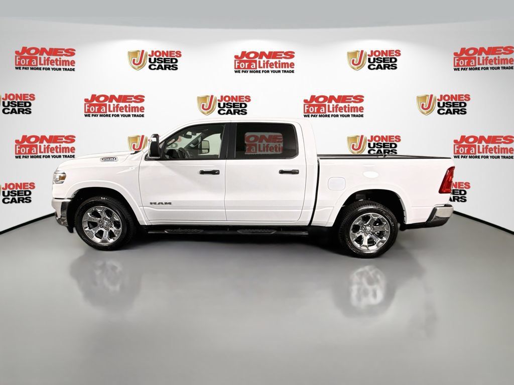 Used 2025 RAM 1500 Big Horn AWD/4WD image 13