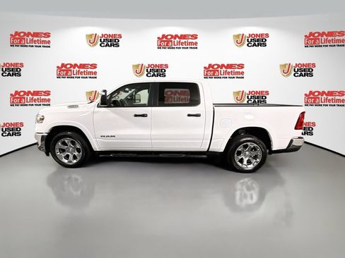 Used 2025 RAM 1500 Big Horn AWD/4WD image 13