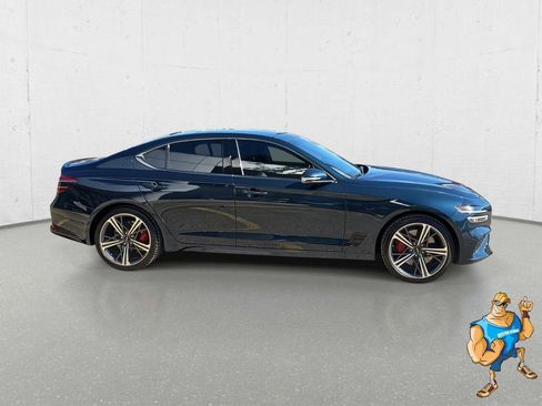 Used 2025 Genesis G70 3.3T Advanced image 4