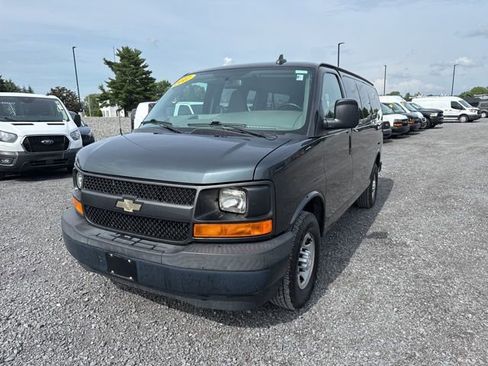 Used 2017 Chevrolet Express 2500 LS image 4