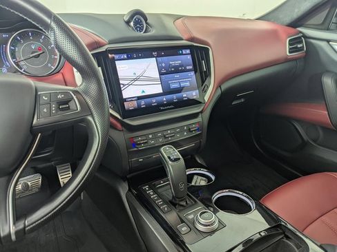 Used 2022 Maserati Ghibli Modena Q4 image 14