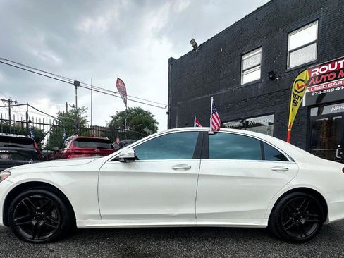 Used 2016 Mercedes-Benz S 550 4MATIC Sedan w/ Sport Package image 4