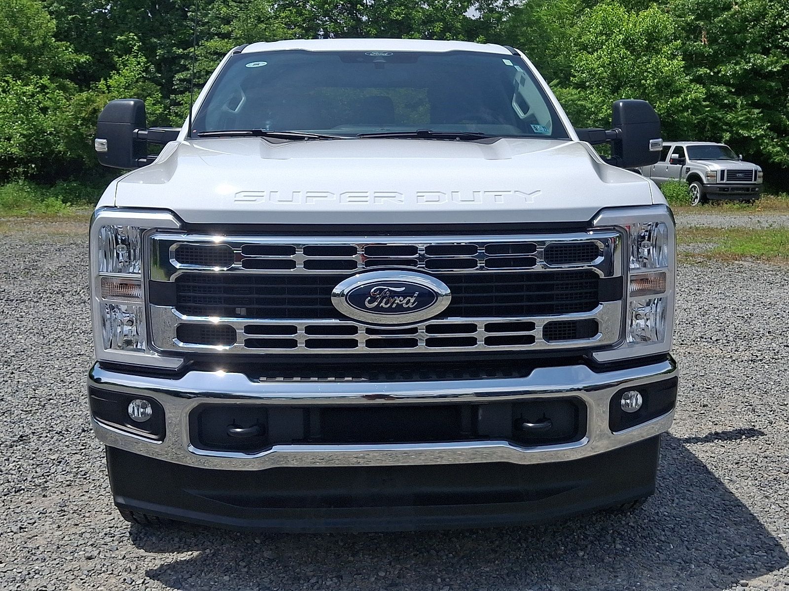 Certified 2025 Ford F250 XLT AWD/4WD image 2