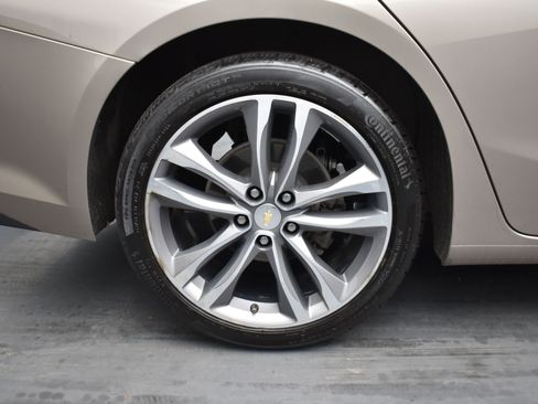 Used 2023 Chevrolet Malibu LT w/ Driver Confidence Package image 14