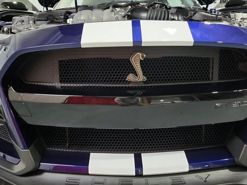 Used 2019 Ford Mustang Premium w/ Equipment Group 201A RWD image 40