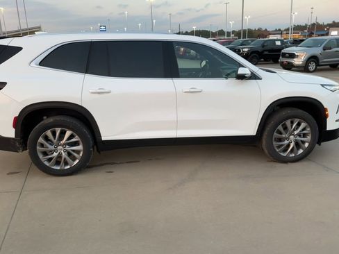 New 2026 Buick Enclave Preferred w/ Power Package image 2