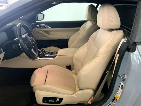 Used 2022 BMW M440i Convertible w/ Premium Package RWD image 11