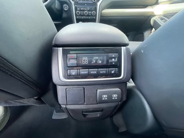 Used 2019 Subaru Ascent Limited w/ Popular Package #3 AWD/4WD image 13
