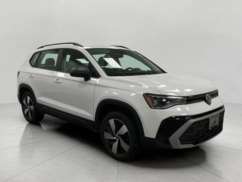 New 2026 Volkswagen Taos S image 1