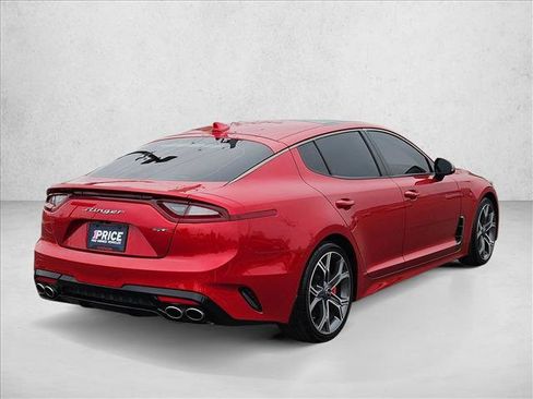 Used 2021 Kia Stinger GT2 image 5
