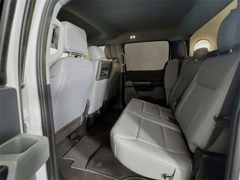 Used 2021 Ford F150 XL w/ Trailer Tow Package image 18