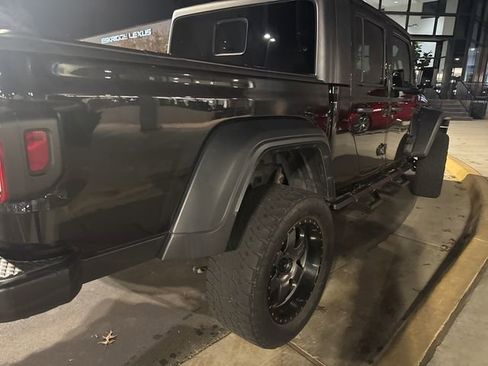 Used 2020 Jeep Gladiator Sport w/ Quick Order Package 24S image 3