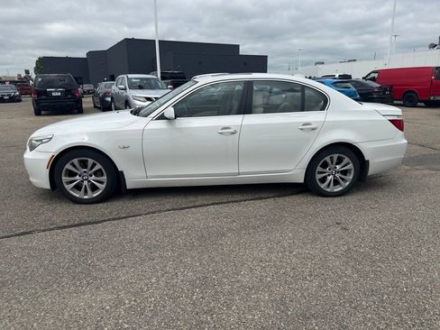 Used 2008 BMW 535xi Sedan AWD/4WD image 4