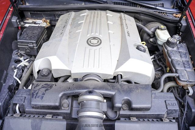 Used 2004 Cadillac XLR RWD image 23