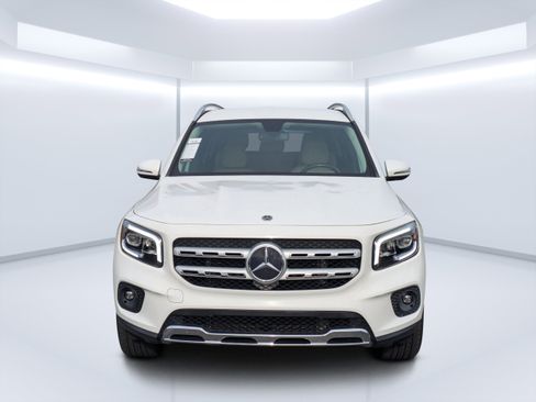 Used 2021 Mercedes-Benz GLB 250 image 10