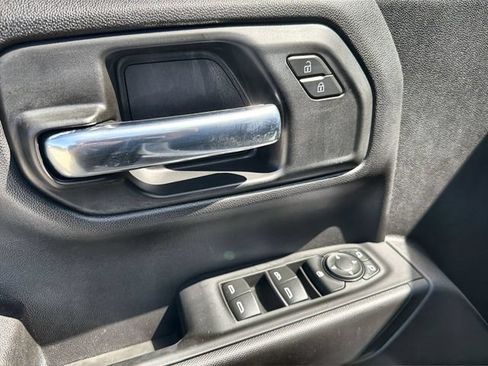 Used 2025 Chevrolet Silverado 1500 Custom RWD image 22