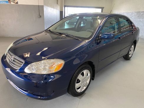 Used 2007 Toyota Corolla LE FWD image 3