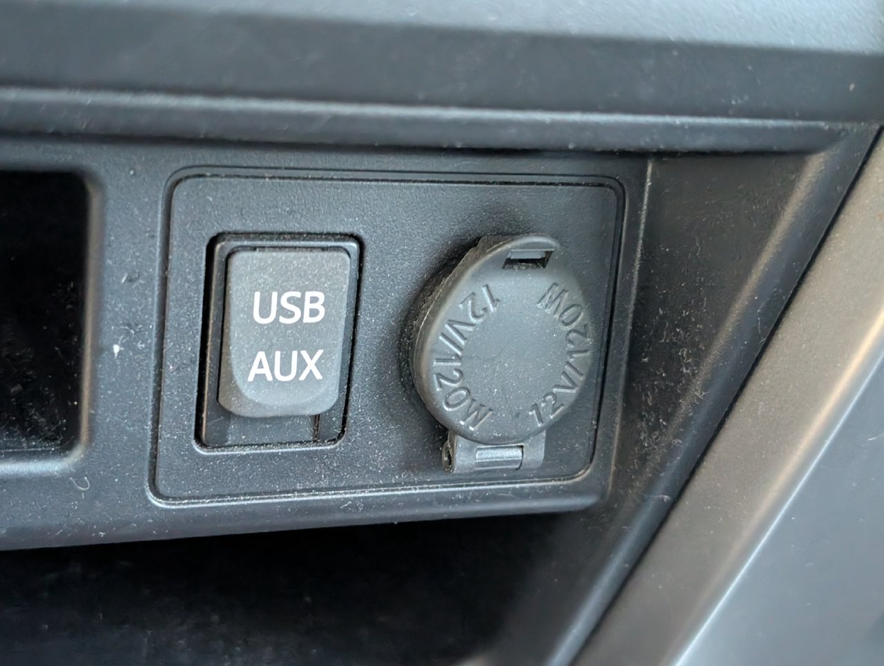 Used 2019 Toyota 4Runner SR5 Premium RWD image 18