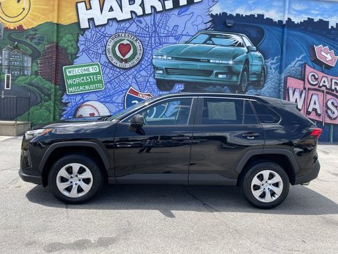 Used 2023 Toyota RAV4 LE AWD/4WD image 2