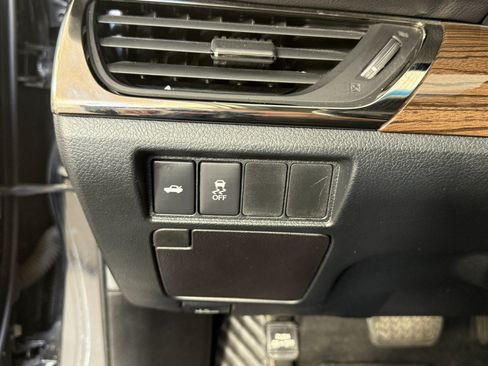 Used 2015 Toyota Avalon XLE Premium FWD image 22