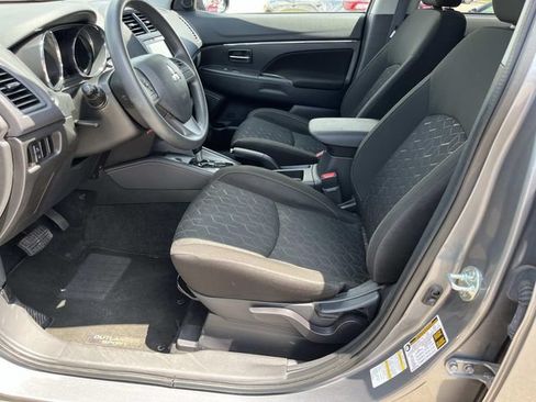 Used 2024 Mitsubishi Outlander Sport ES AWD/4WD image 23