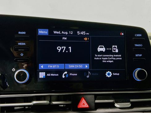 Used 2022 Hyundai Elantra SEL w/ Convenience Package FWD image 27