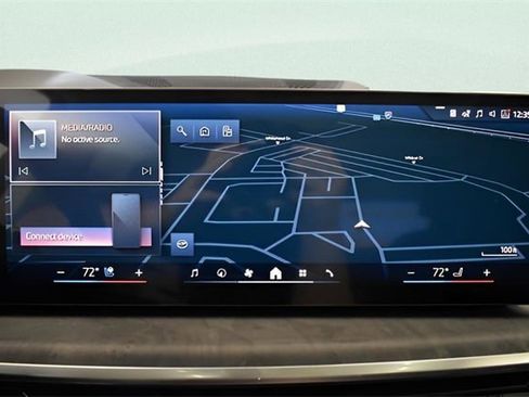 New 2026 BMW X7 xDrive40i w/ Premium Package image 11