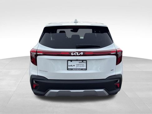 Certified 2024 Kia Seltos LX AWD/4WD image 7