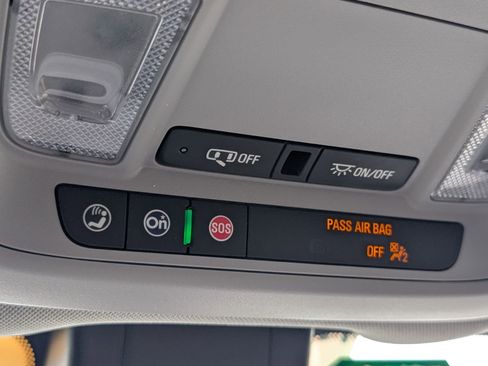 Used 2022 Chevrolet Equinox LT image 15