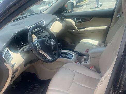 Used 2016 Nissan Rogue SL AWD/4WD image 5