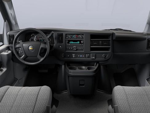Used 2026 Chevrolet Express 3500 LS RWD image 29