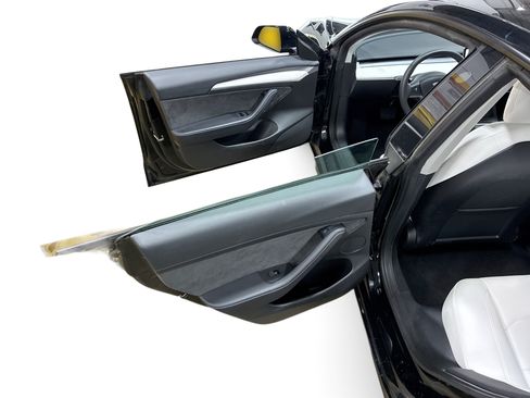 Certified 2023 Tesla Model 3 Standard Range RWD image 10