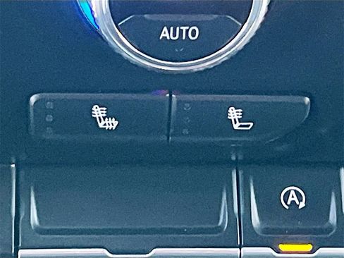 Used 2021 GMC Sierra 1500 Elevation image 20