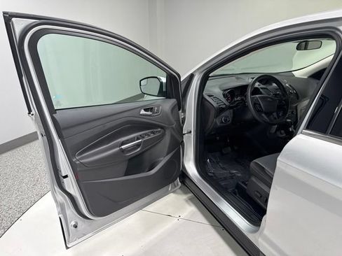 Used 2017 Ford Escape SE AWD/4WD image 8