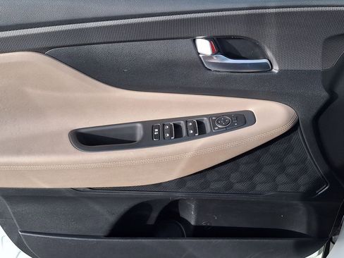 Used 2020 Hyundai Santa Fe SEL image 9