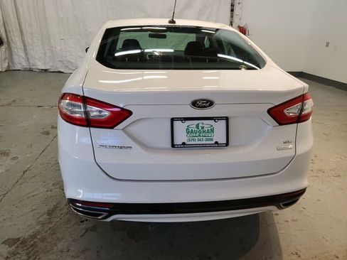 Used 2014 Ford Fusion SE w/ Equipment Group 202A image 5