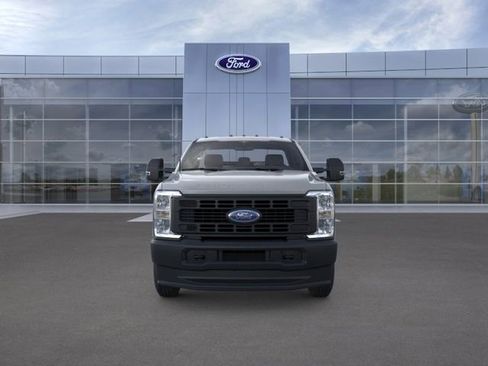 New 2026 Ford F250 XL w/ XL Driver Assist Package AWD/4WD image 7