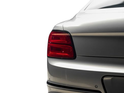 Used 2022 Bentley Flying Spur W12 AWD/4WD image 17