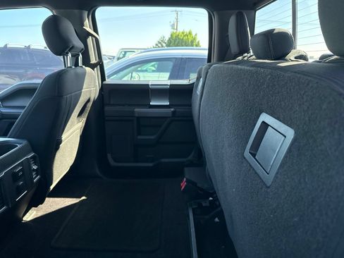 Used 2015 Ford F150 XLT w/ Equipment Group 302A Luxury AWD/4WD image 6