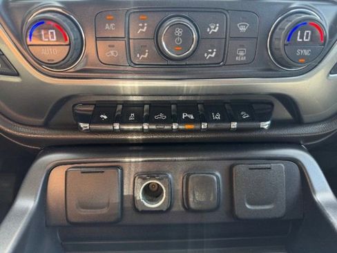 Used 2015 Chevrolet Silverado 1500 LTZ Z71 w/ LTZ Plus Package AWD/4WD image 22