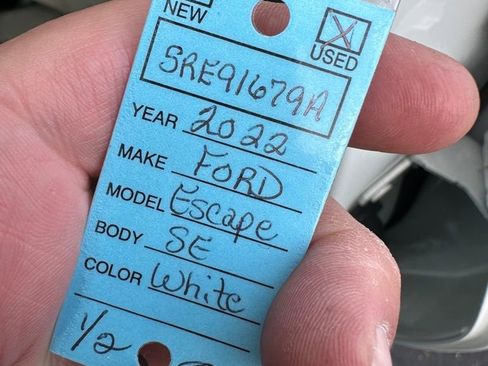 Used 2022 Ford Escape SE w/ Cold Weather Package image 28