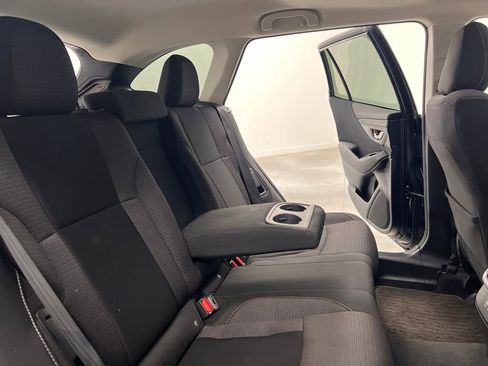 Used 2023 Subaru Outback Premium image 19