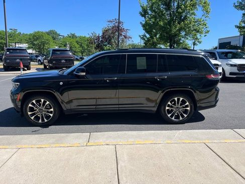 Used 2023 Jeep Grand Cherokee L Overland w/ Luxury Tech Group IV AWD/4WD image 6