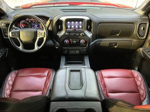 Used 2021 Chevrolet Silverado 1500 LT Trail Boss image 16