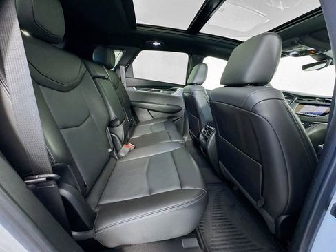 Used 2024 Cadillac XT5 Premium Luxury w/ Technology Package image 36