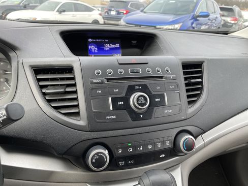 Used 2014 Honda CR-V LX image 10