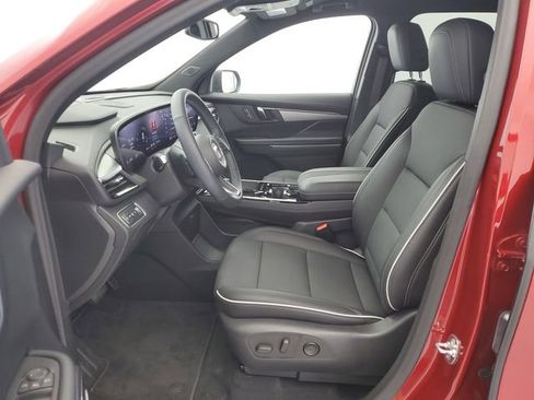 Used 2025 Buick Enclave Preferred w/ Power Package image 20